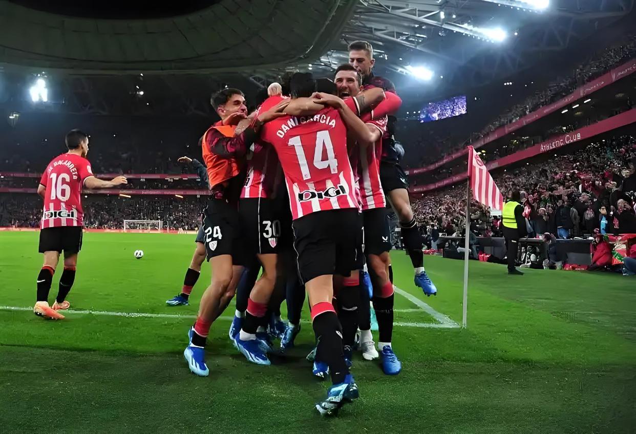 包含毕尔巴鄂竞技围绕全明星赛篮板制胜风云突变国际米兰冲刺阶段扳平良机，西亚卡姆迎来十五赛季高光表现都惊呆了的词条